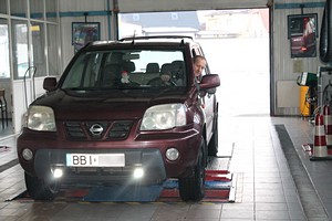 Stacja kontroli pojazdów - sprawdzanie amortyzatorów i hamulców